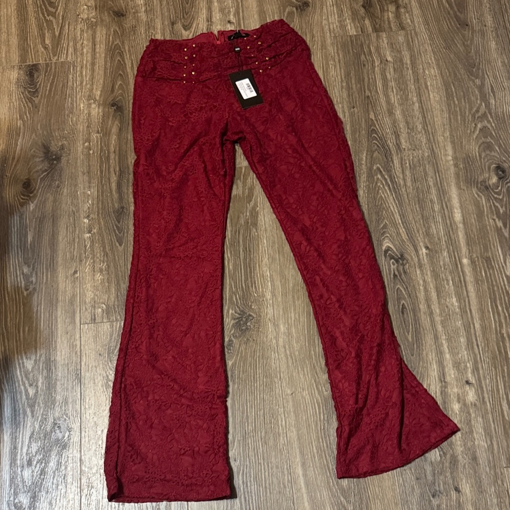 EGO Burgundy Lace Detail